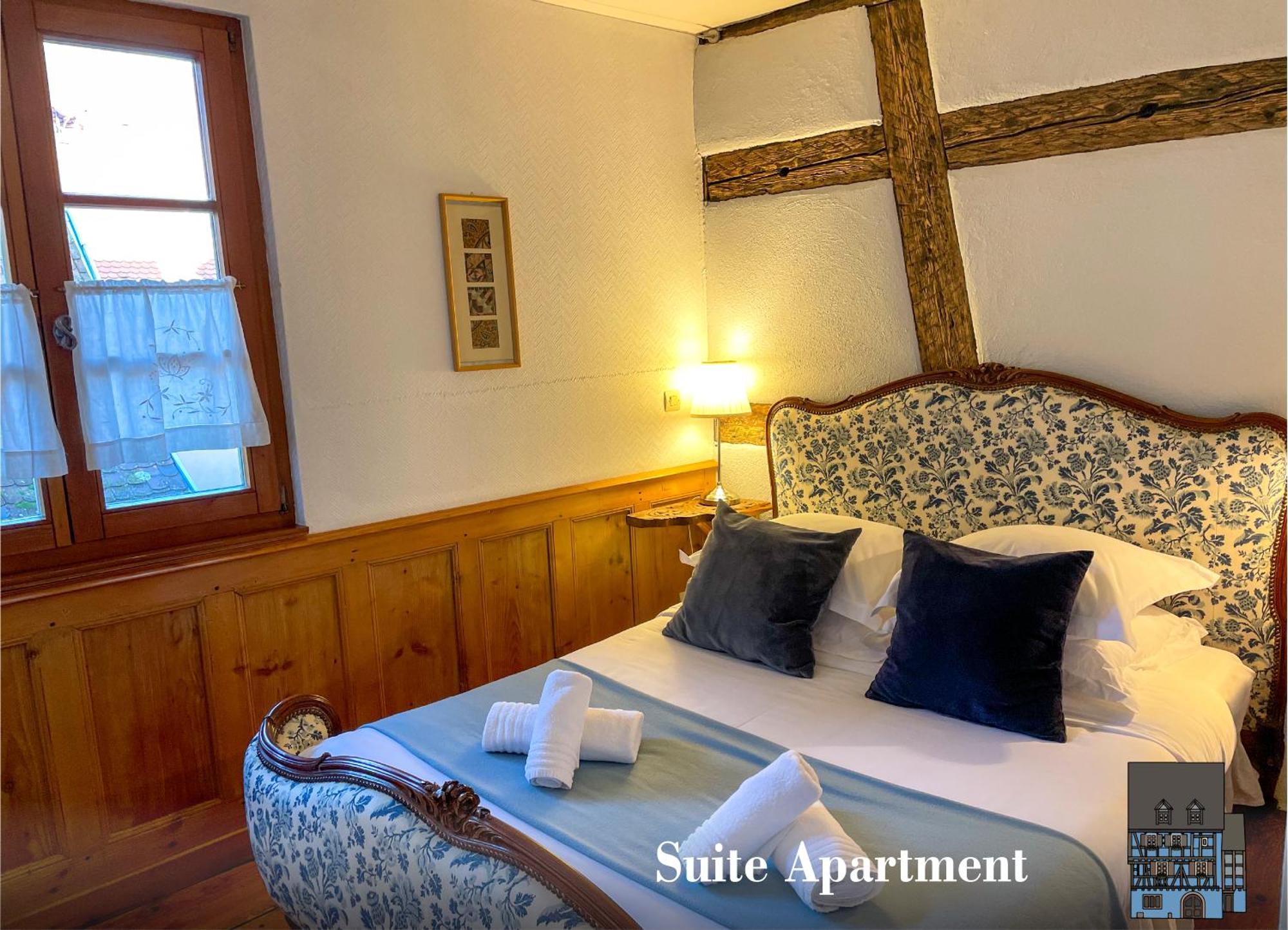 La Maison Bleue - Historic House In The Heart Of Riquewihr Room photo